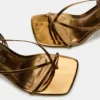 Annie Bronce Annie Bronce