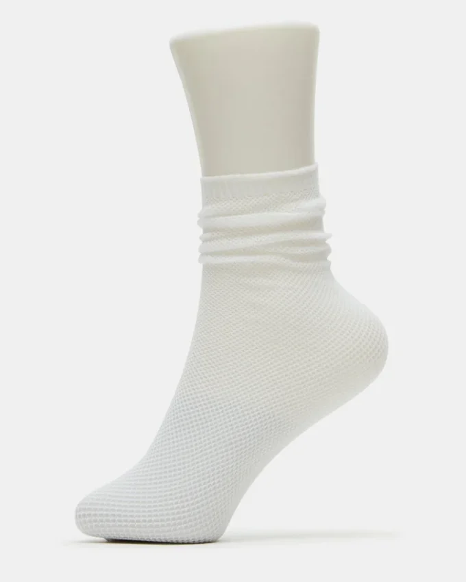 Calcetines cortos holgados de rejilla blancos Calcetines cortos holgados de rejilla blancos