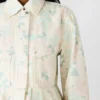 Chaqueta floral Sloan en color melocotón beige