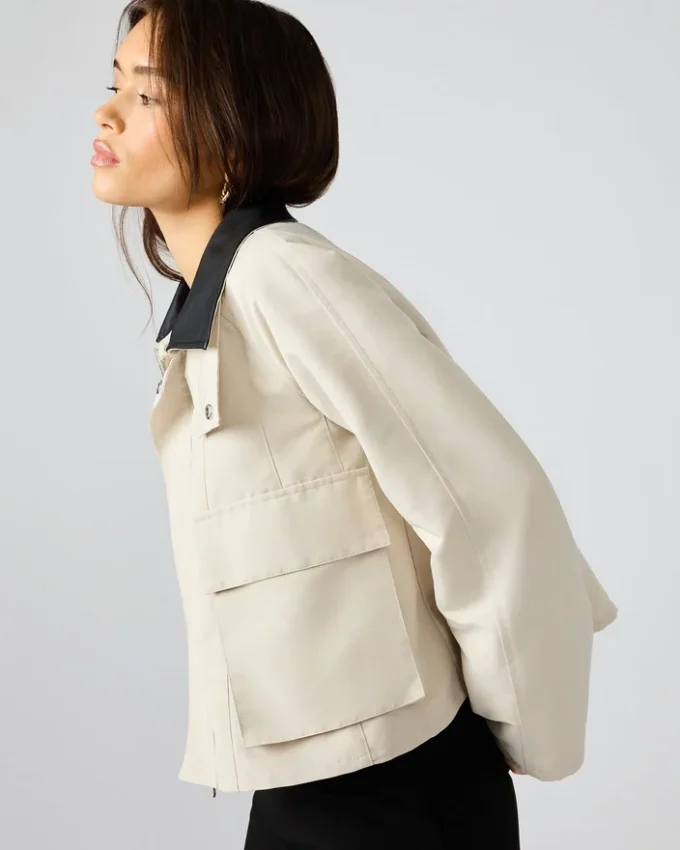Chaqueta Justina Barn color avena Chaqueta Justina Barn color avena