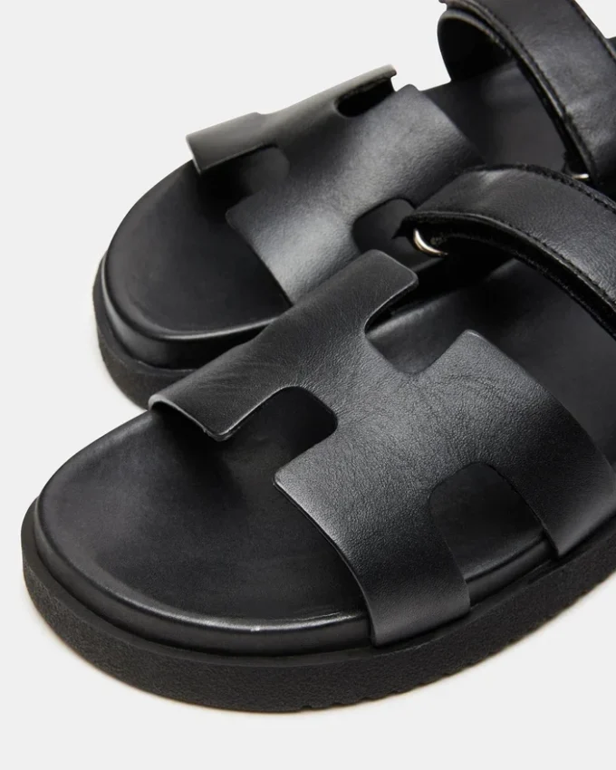 Cuero negro Mayven Cuero negro Mayven