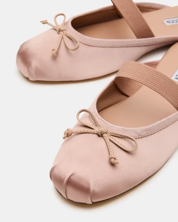 Cutesy Blush Satin Cutesy Blush Satin