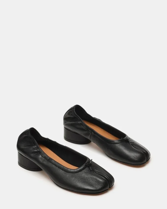 Cyra de cuero negro Cyra de cuero negro