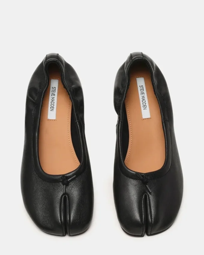 Cyra de cuero negro Cyra de cuero negro