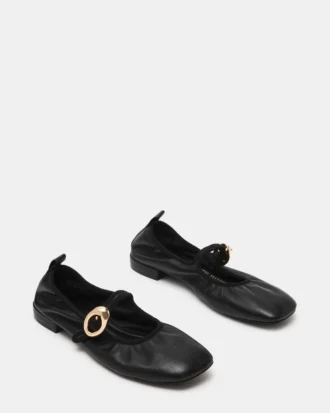 Daffia de cuero negro