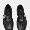 Daffia de cuero negro Daffia de cuero negro