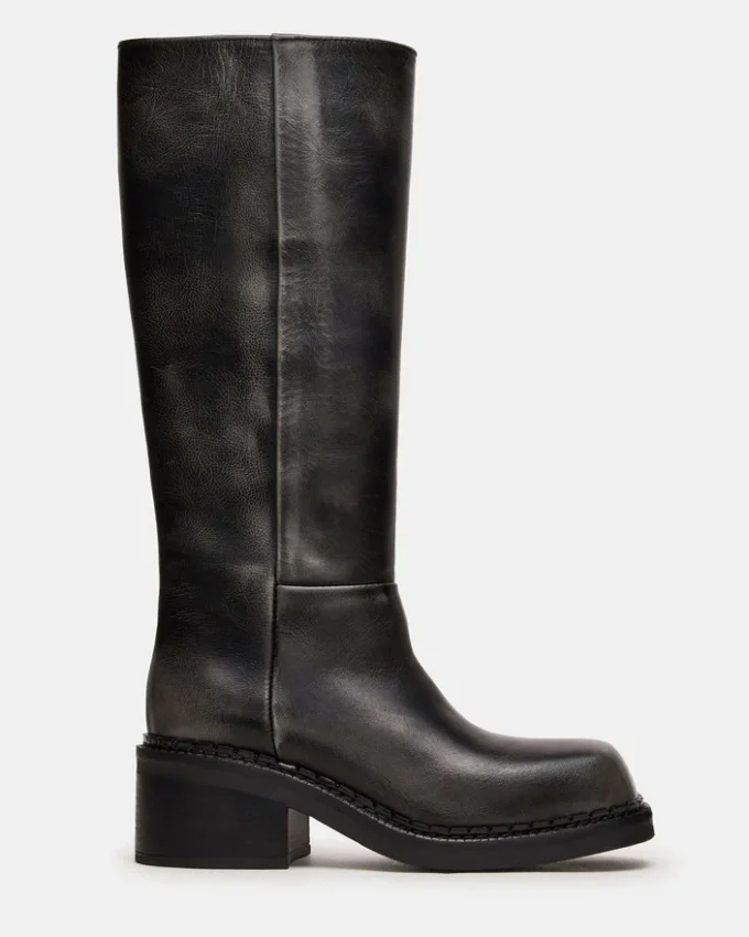 Davos Black Distressed Davos Black Distressed