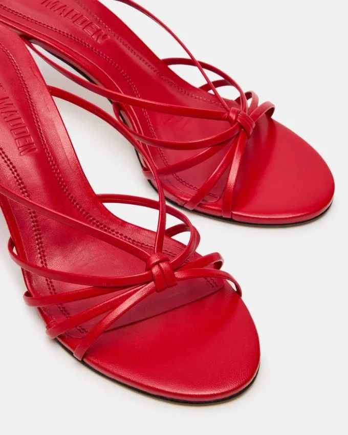 Edna de cuero rojo Edna de cuero rojo