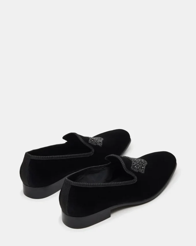 Finn Black Velvet