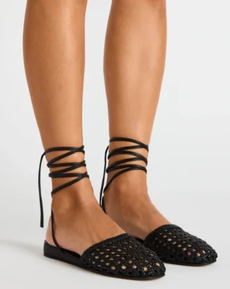 Flutter de cuero negro