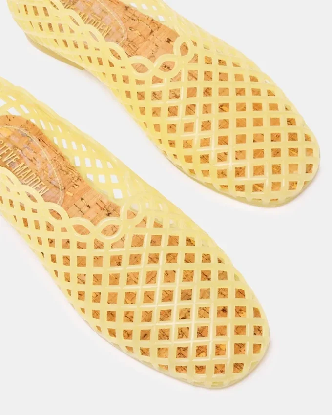 Grove Butter Yellow Grove Butter Yellow