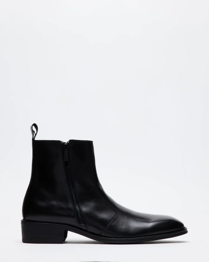 Haynes de cuero negro Haynes de cuero negro