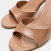 Kendrix de piel color rosa