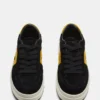 Kickflip de ante negro Kickflip de ante negro