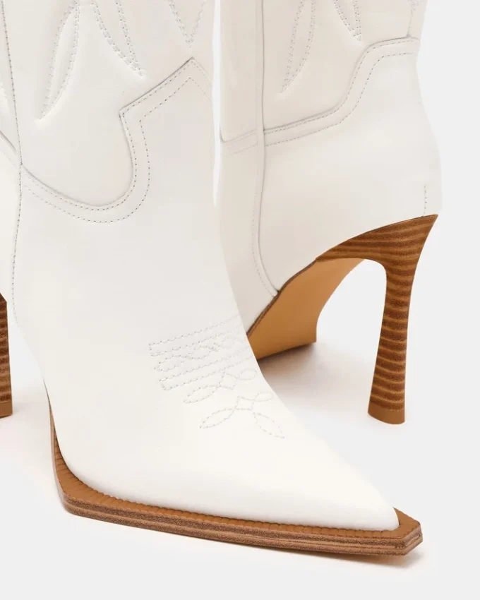 Kinzee de piel blanca Kinzee de piel blanca
