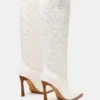 Kinzee de piel blanca Kinzee de piel blanca