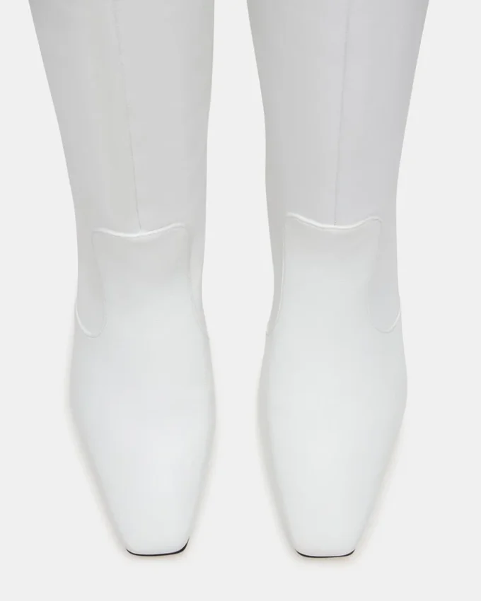 Lander de piel blanca Lander de piel blanca