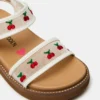 Lyla White para niños pequeños Lyla White para niños pequeños