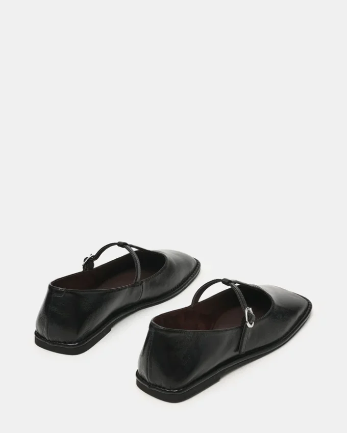 Macbeth de cuero negro Macbeth de cuero negro