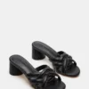 Marano de cuero negro