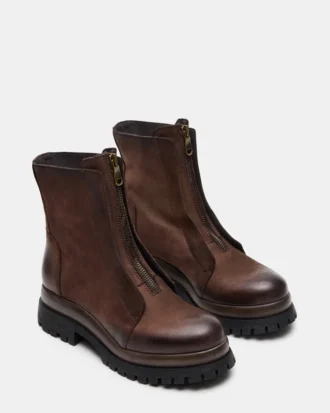 Milton Brown de piel