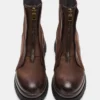 Milton Brown de piel