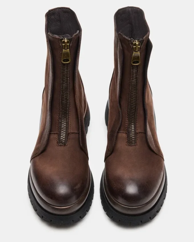 Milton Brown de piel