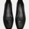 Mollie de cuero negro Mollie de cuero negro