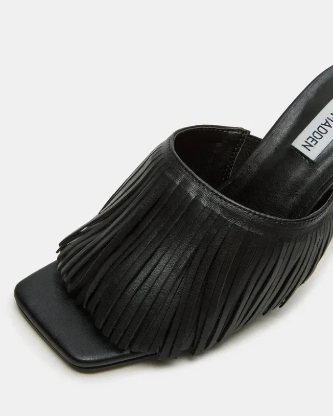 Morina de cuero negro Morina de cuero negro