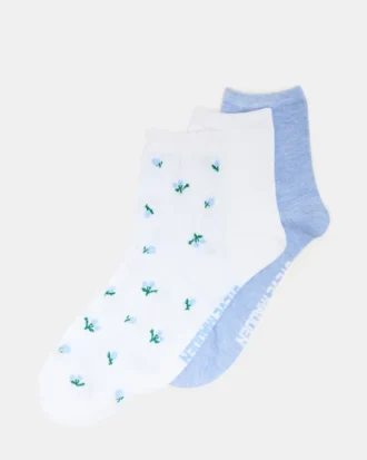 Pack de 3 pares de calcetines con estampado floral en blanco y multicolor Pack de 3 pares de calcetines con estampado floral en blanco y multicolor