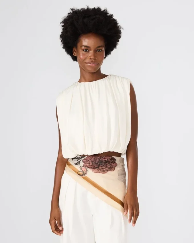 Pañuelo cuadrado boho floral marfil Pañuelo cuadrado boho floral marfil