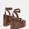 Pinnacle Camel Patent Pinnacle Camel Patent