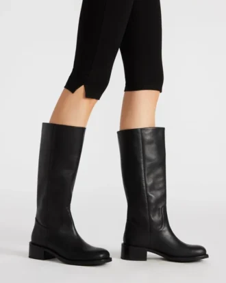 Riggs de cuero negro
