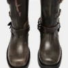 Rocky Brown Distressed