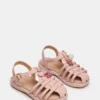 Sandalias con bolsillos para niños pequeños en color rosa palo
