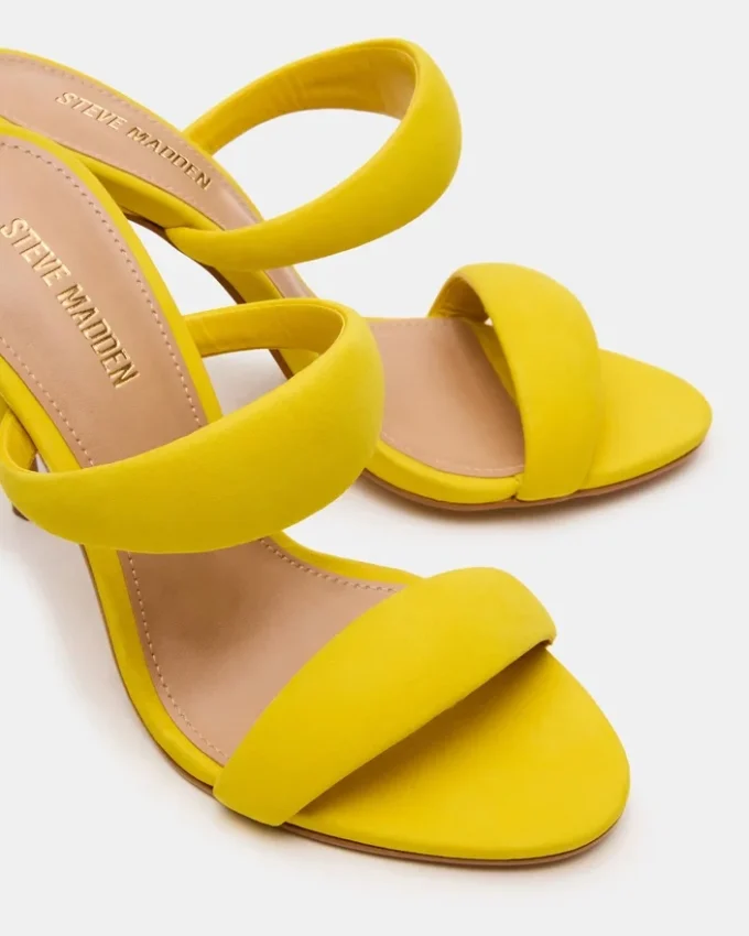 Saturn Yellow Saturn Yellow