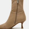 Stasia Taupe Stasia Taupe