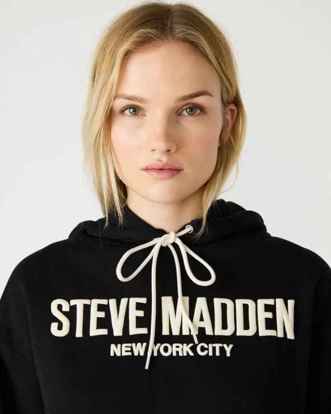 Sudadera con capucha y logotipo Sm, negra Sudadera con capucha y logotipo Sm, negra