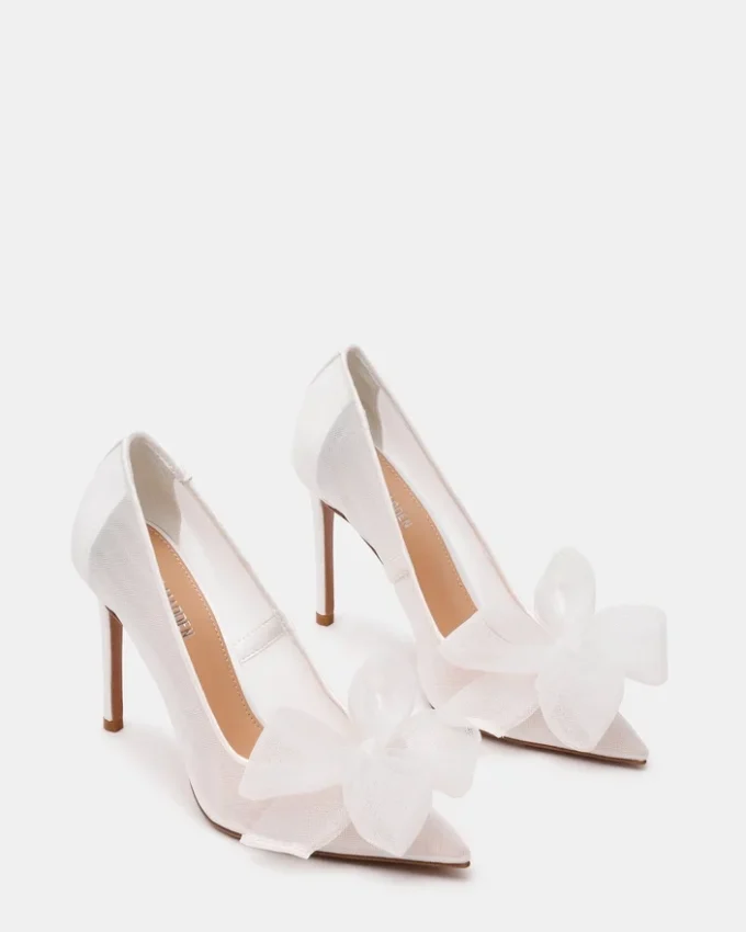Taffy White Taffy White