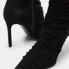 Tease de ante negro Tease de ante negro