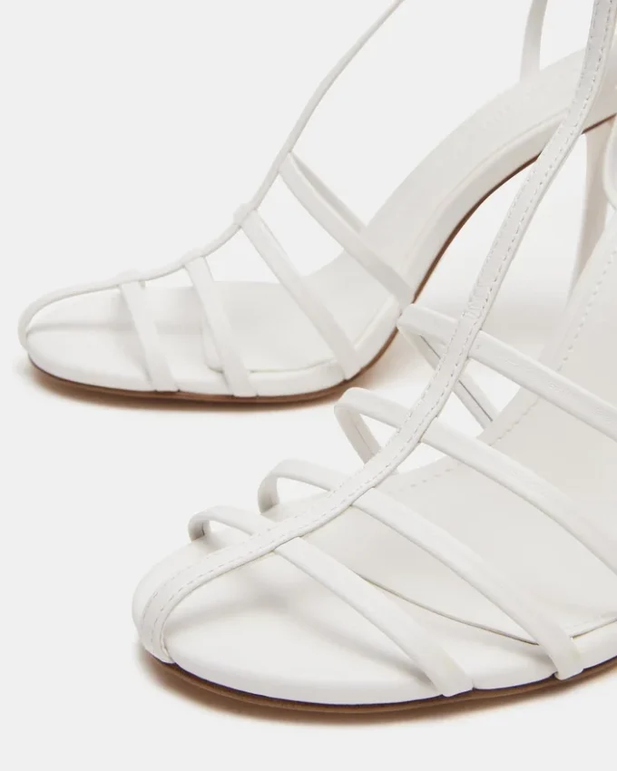 Tildah de piel blanca