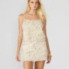 Top Blakelyn Feather en color marfil Top Blakelyn Feather en color marfil