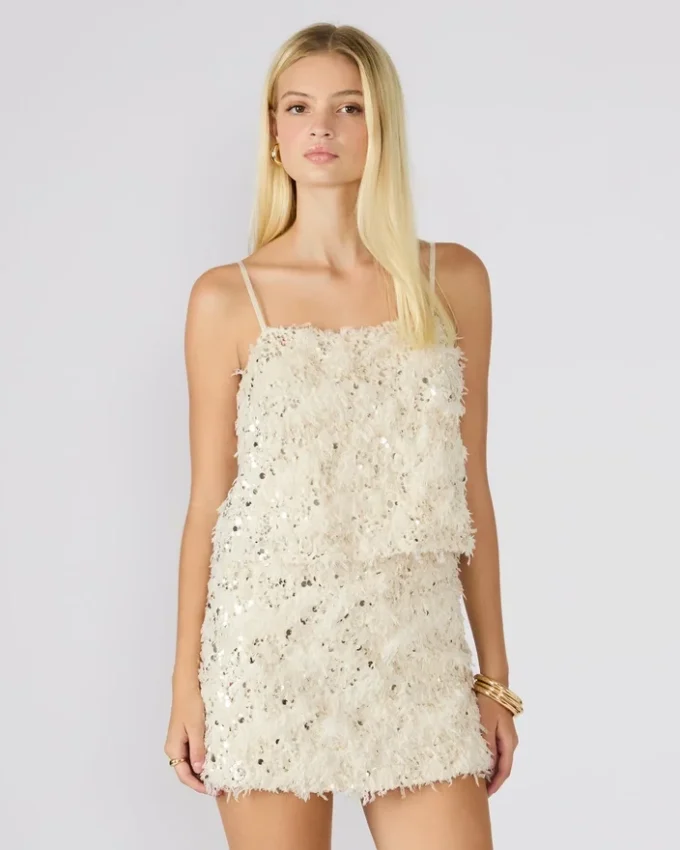 Top Blakelyn Feather en color marfil Top Blakelyn Feather en color marfil