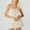 Top Blakelyn Feather en color marfil Top Blakelyn Feather en color marfil