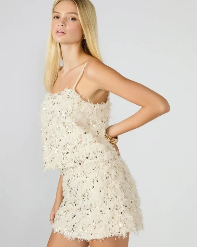 Top Blakelyn Feather en color marfil Top Blakelyn Feather en color marfil