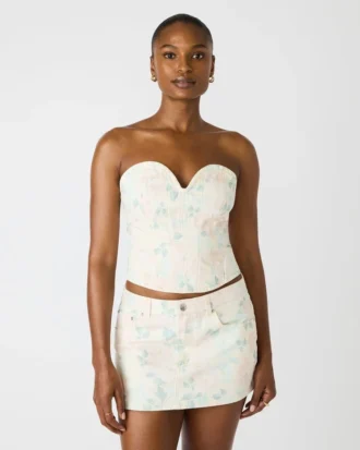 Top corsé Roselia en color melocotón beige