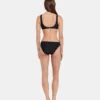 Partes de abajo de bikini Sleek ‘N Chic en negro Partes de abajo de bikini Sleek ‘N Chic en negro