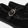 Velma de terciopelo negro Velma de terciopelo negro
