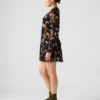 Vestido Bliss con estampado floral negro