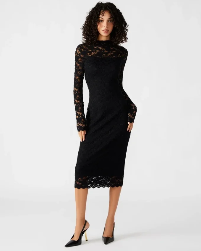 Vestido de encaje Vivienne negro Vestido de encaje Vivienne negro